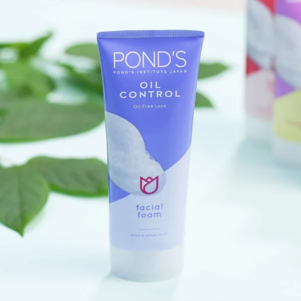 Pond's Oil Control Facial Foam 100 GM